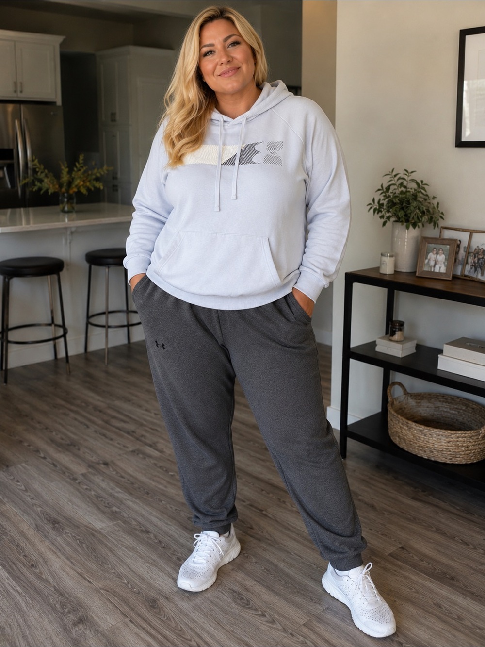 Under Armour women’s XL  charcoal Joggers with light blue hoodie outfit